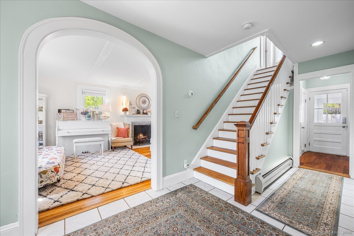 38 Ox Hill Road