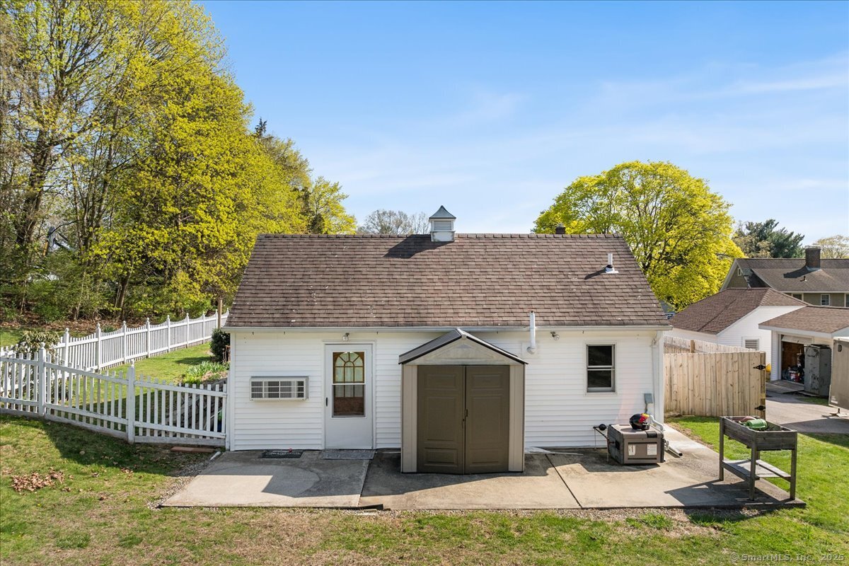 38 Ox Hill Road
