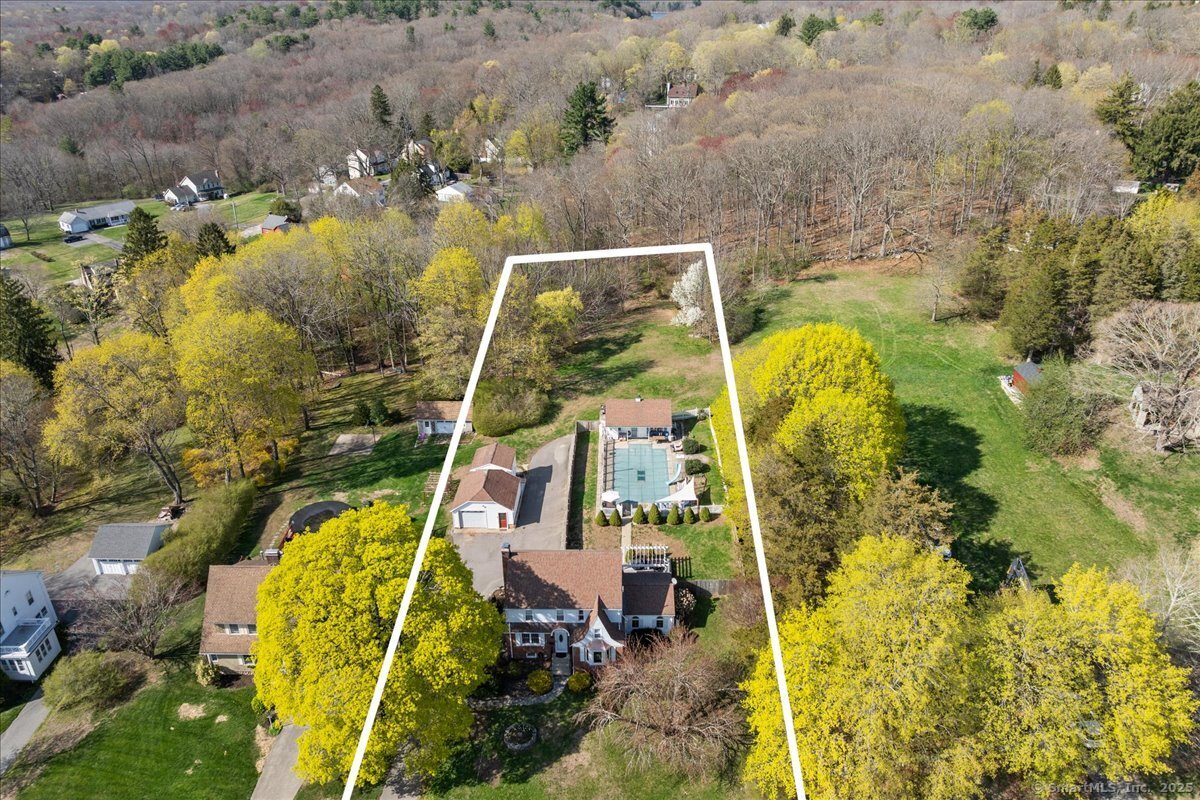 38 Ox Hill Road