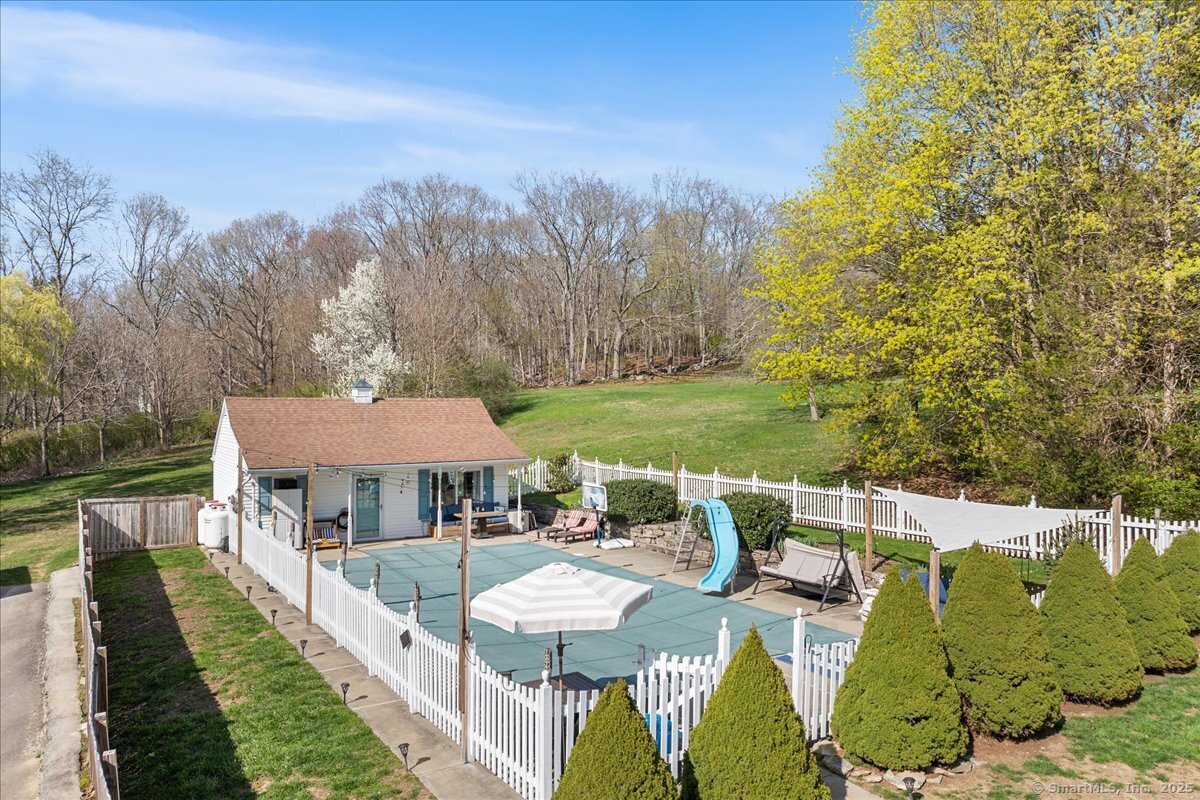 38 Ox Hill Road
