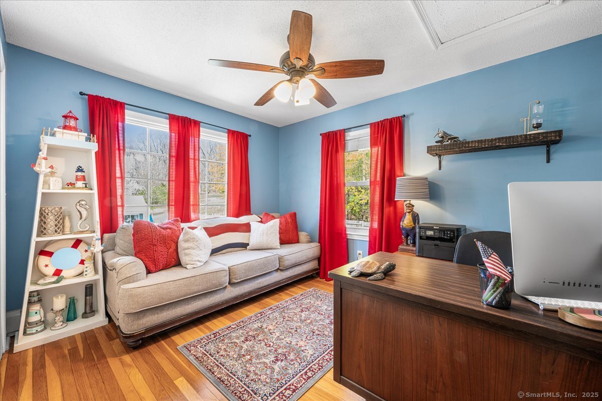 38 Ox Hill Road