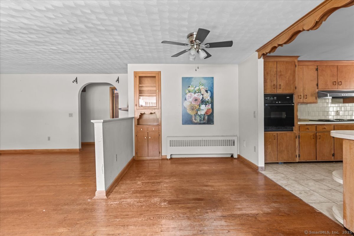 183 Putnam Pike