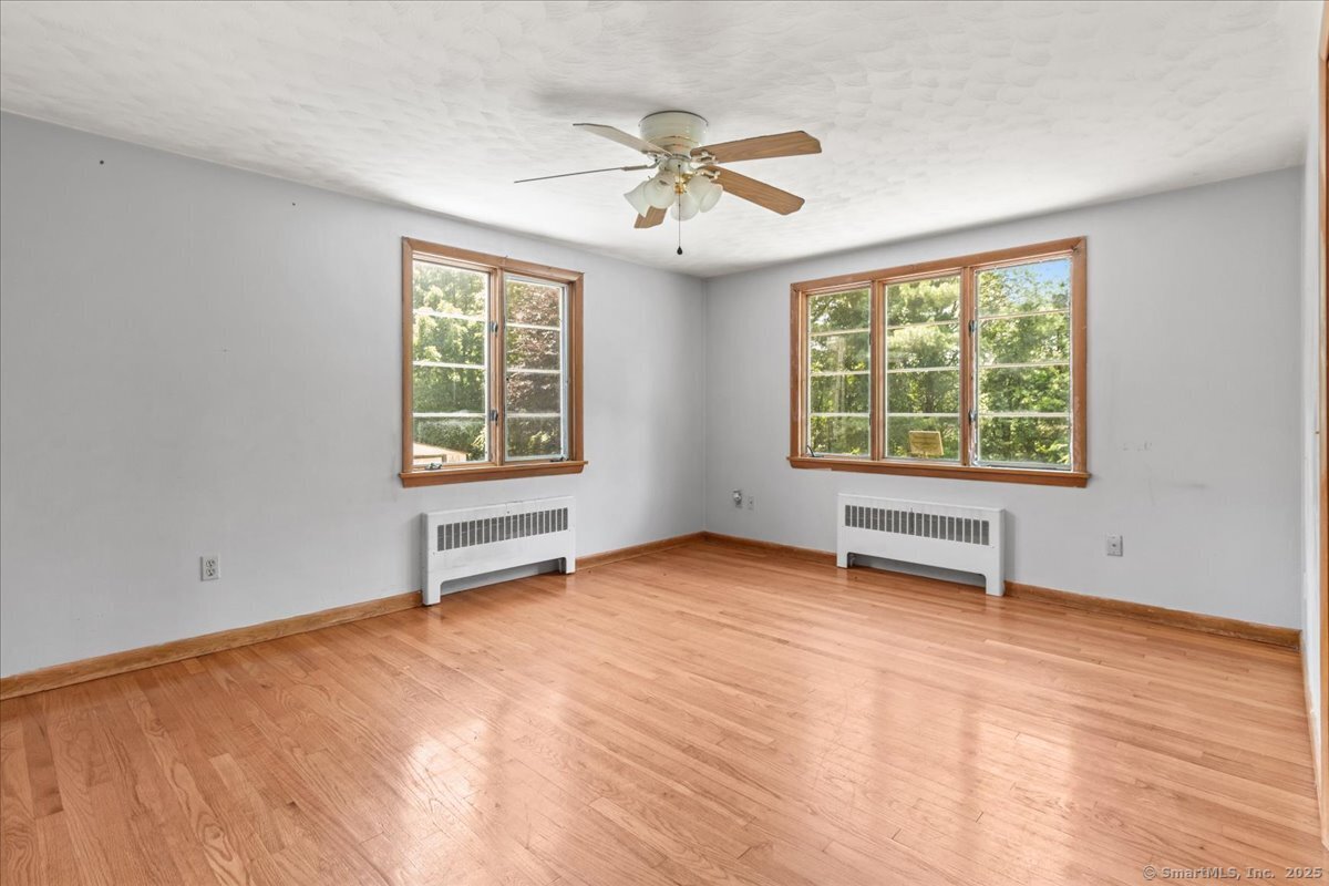 183 Putnam Pike