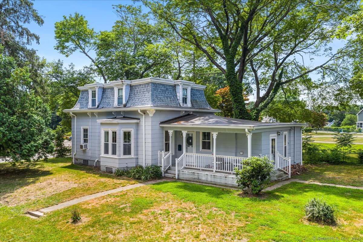 22 Benjamin Street
