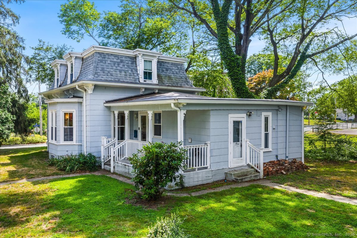22 Benjamin Street