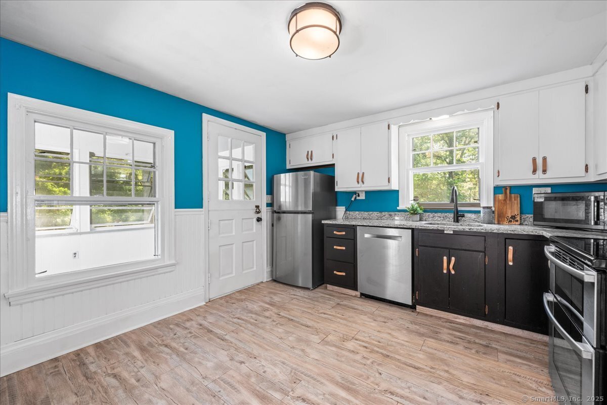 837 Colonel Ledyard Highway