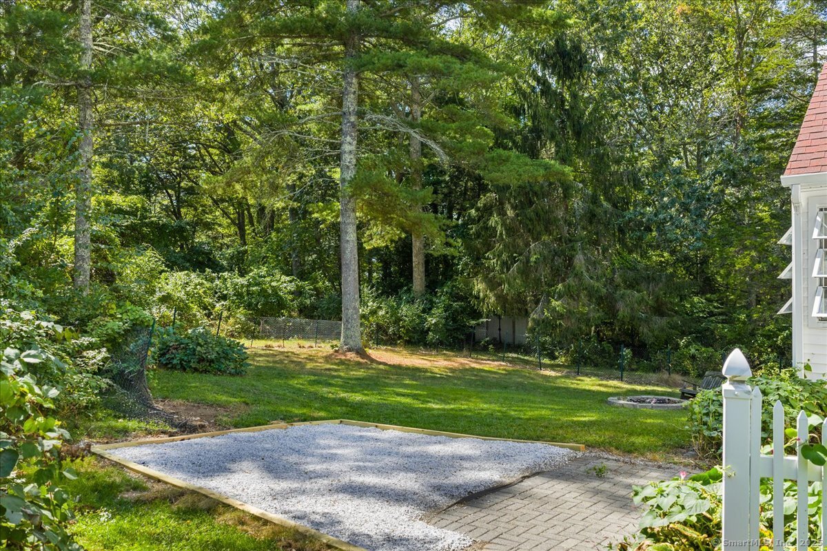 837 Colonel Ledyard Highway