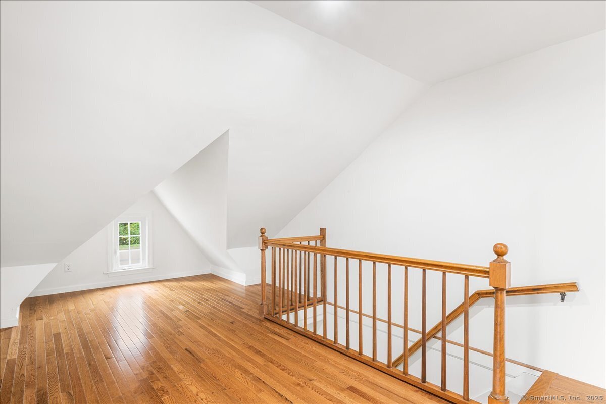 94 Great Neck Road