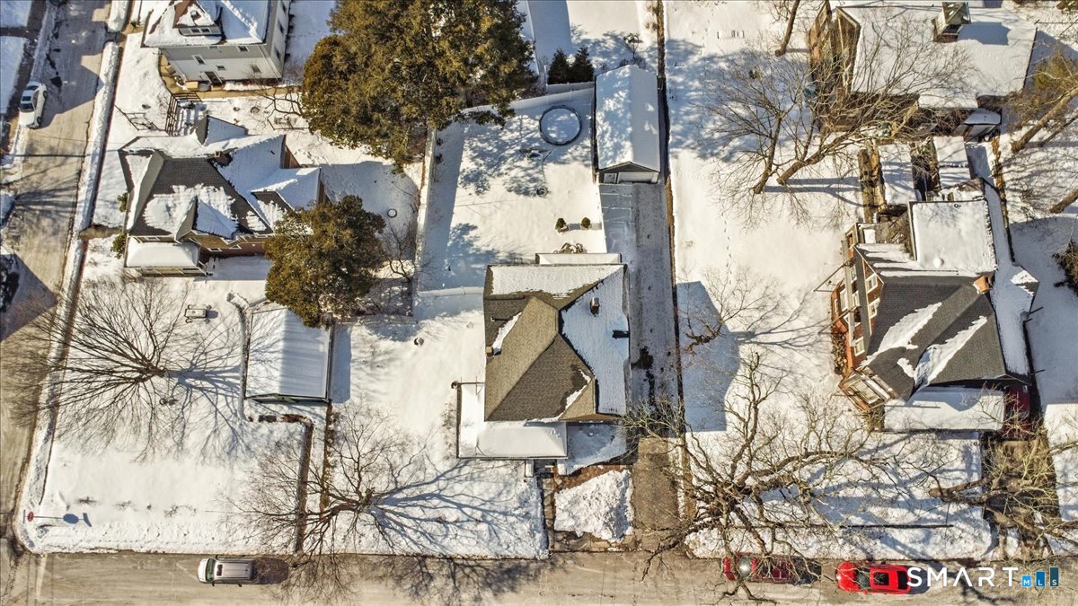 25 Seward Street