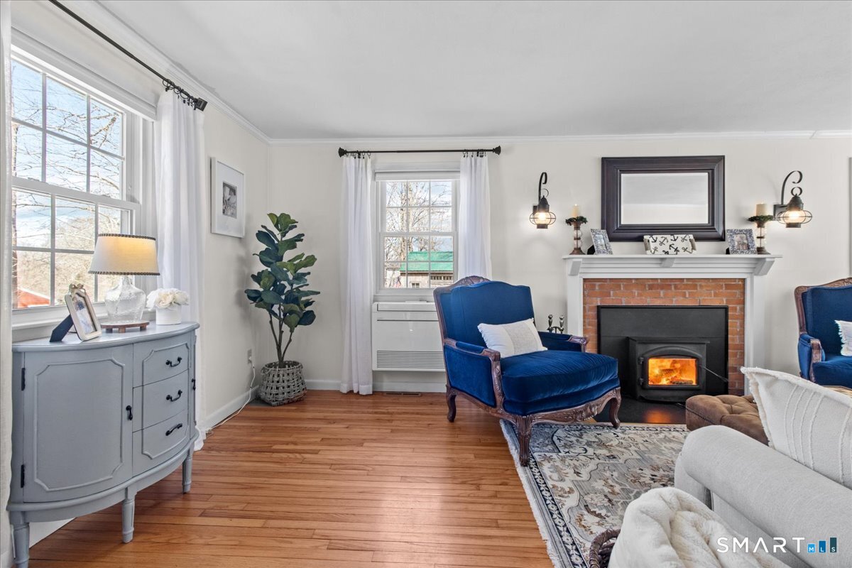27 Brewster Drive