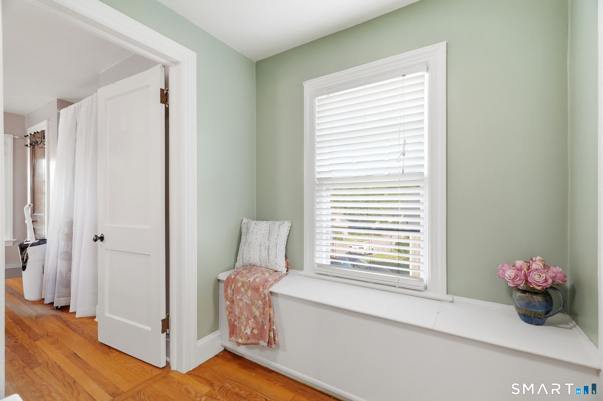 62 Sholes Avenue
