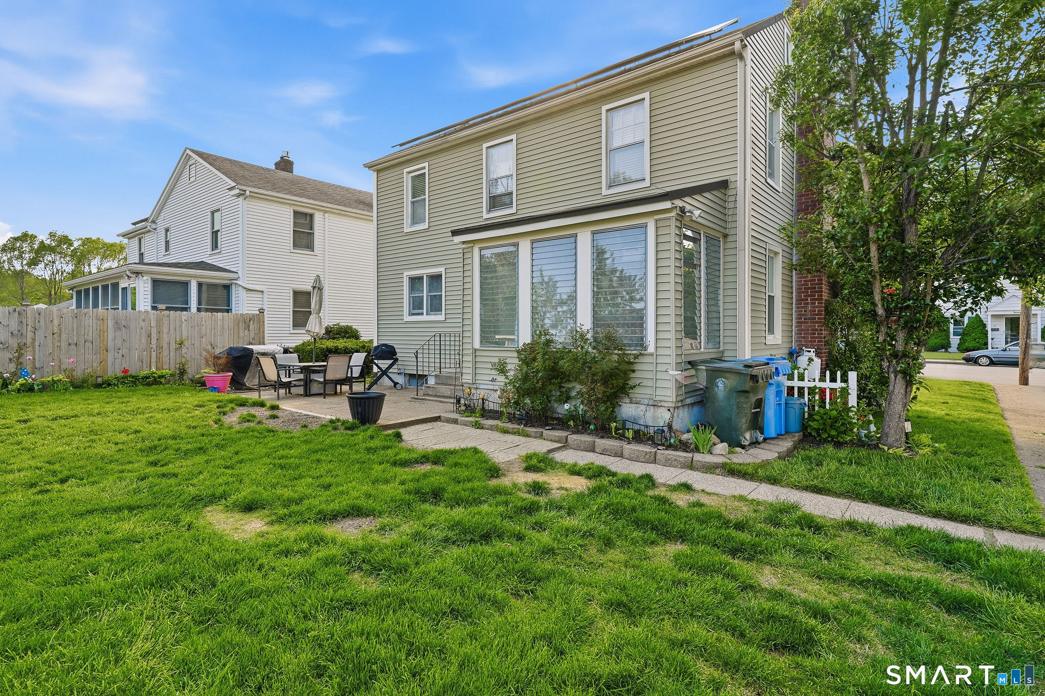 62 Sholes Avenue