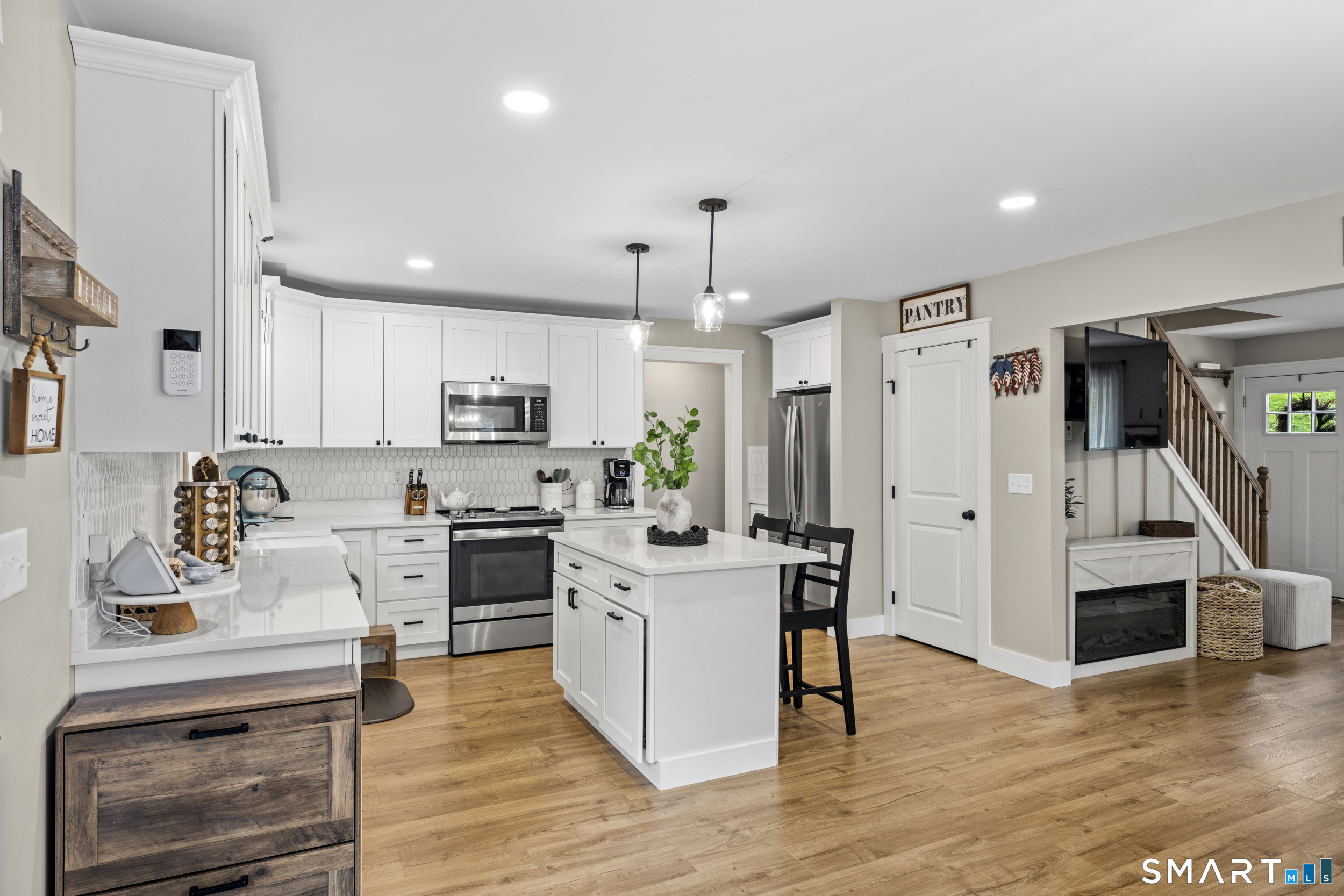 30 Walas Road