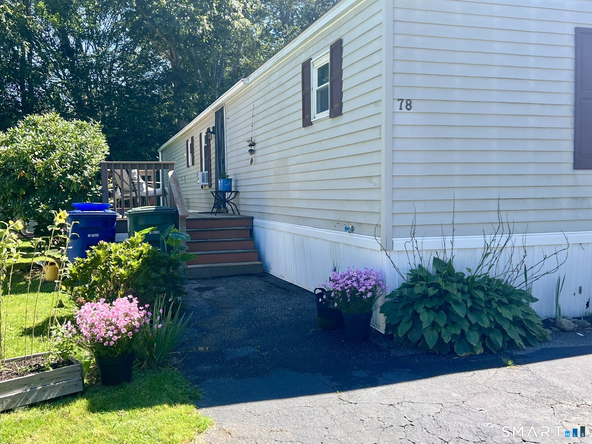 78 Circle Drive