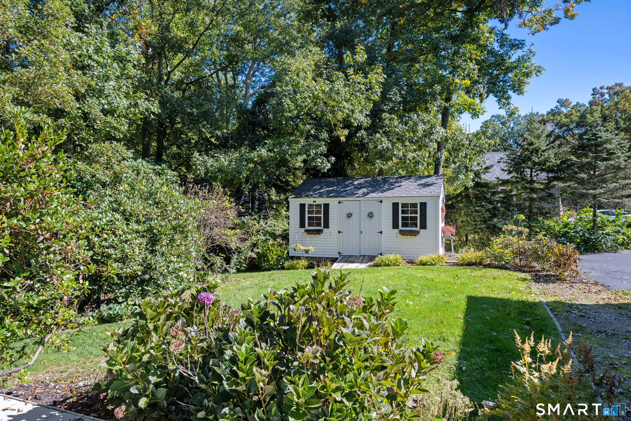 31 Paula Lane
