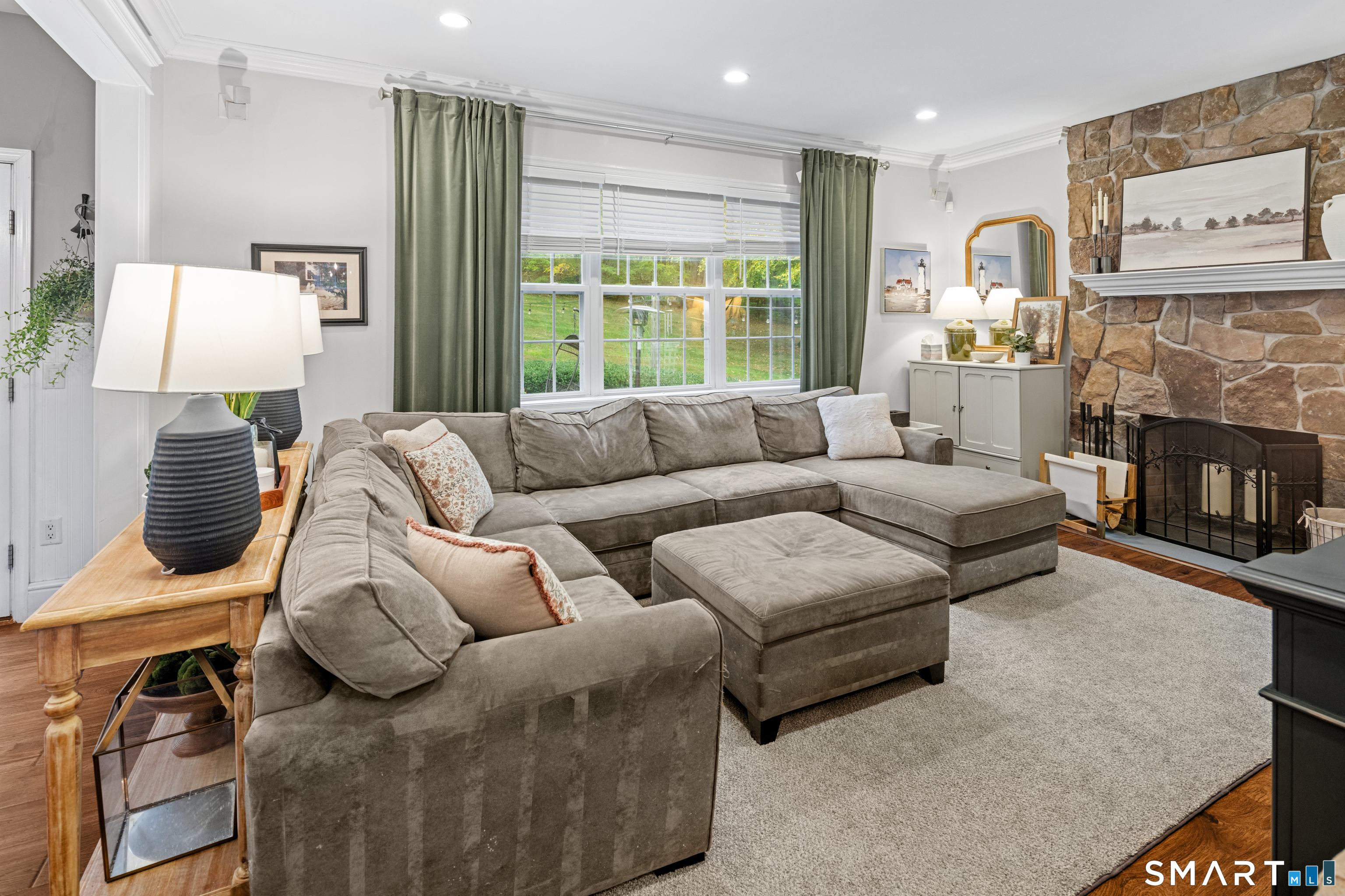 10 White Oak Lane