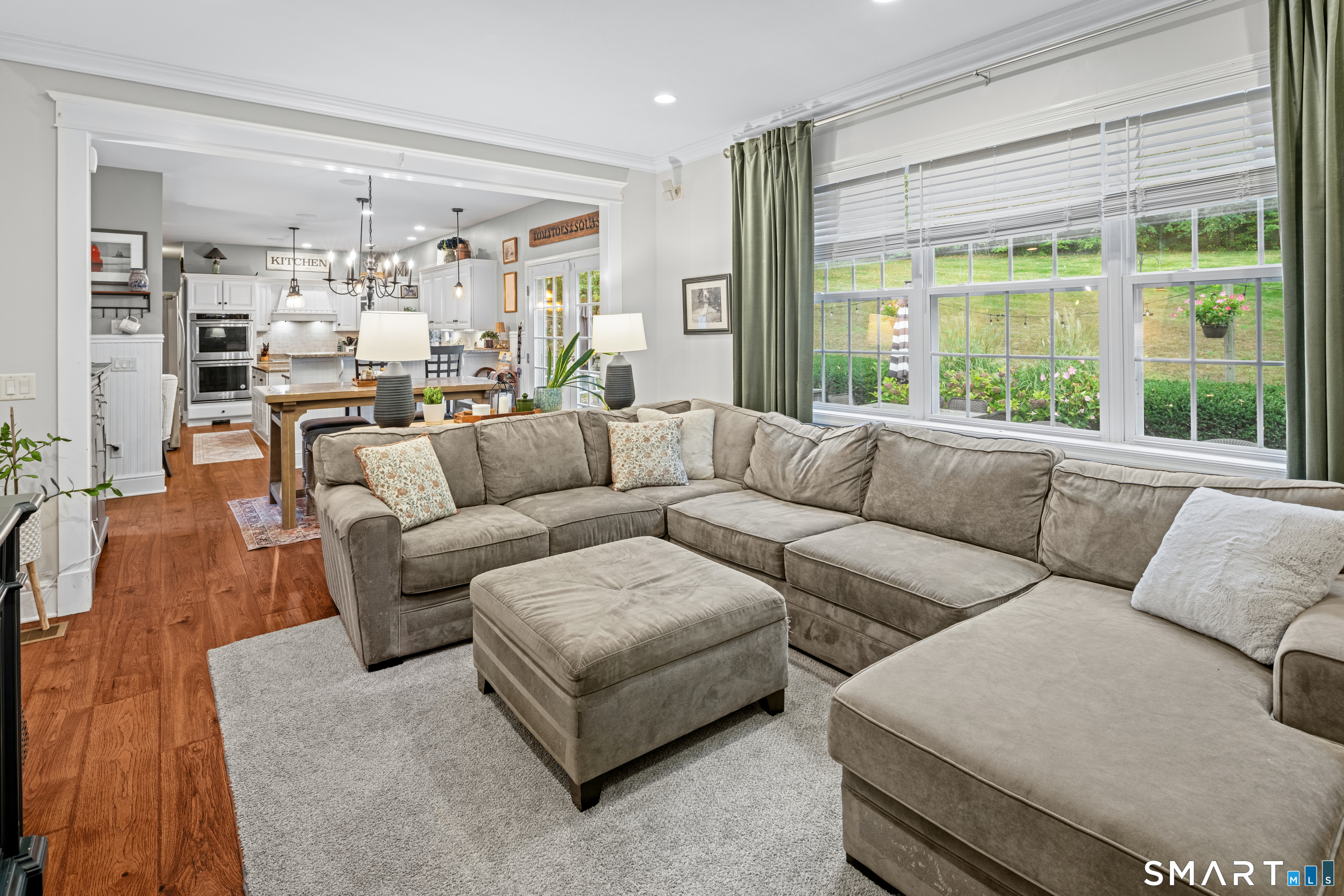 10 White Oak Lane