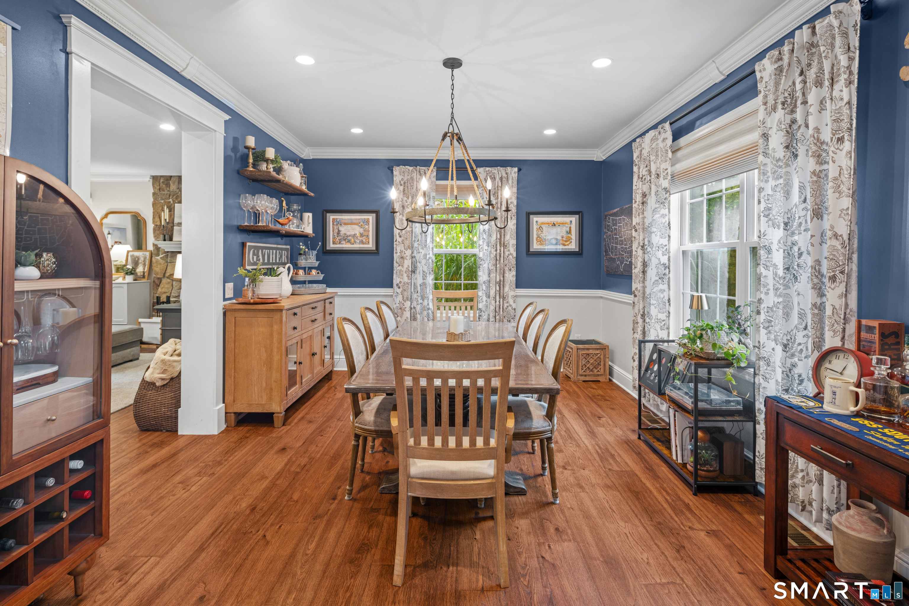 10 White Oak Lane