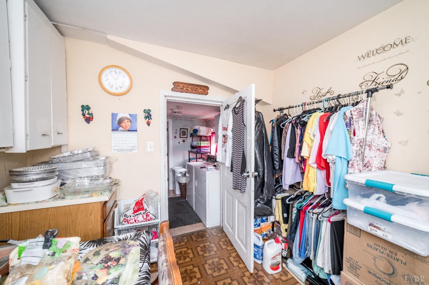 711 Norwood Street