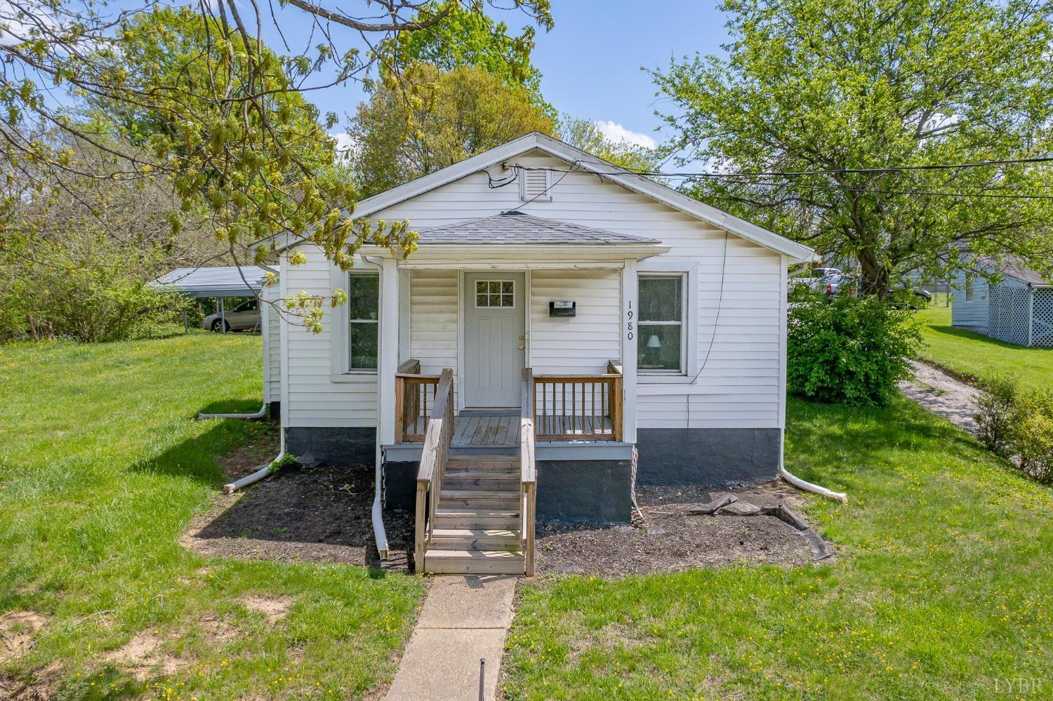 1980 Easley Avenue