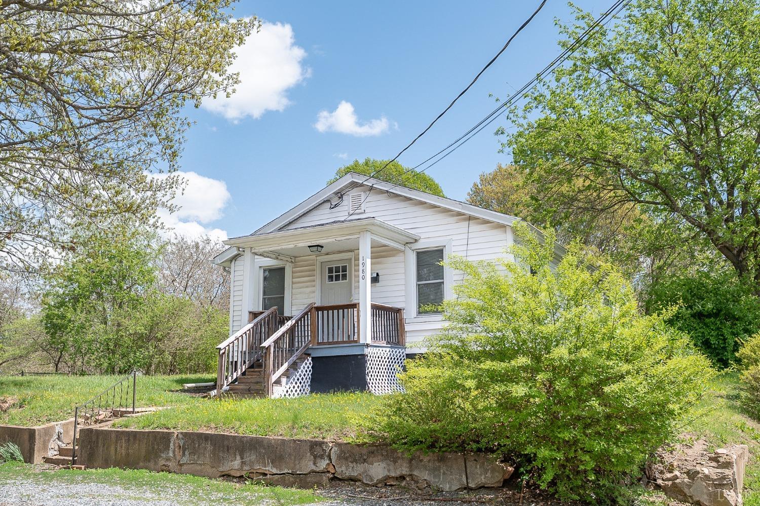 1980 Easley Avenue