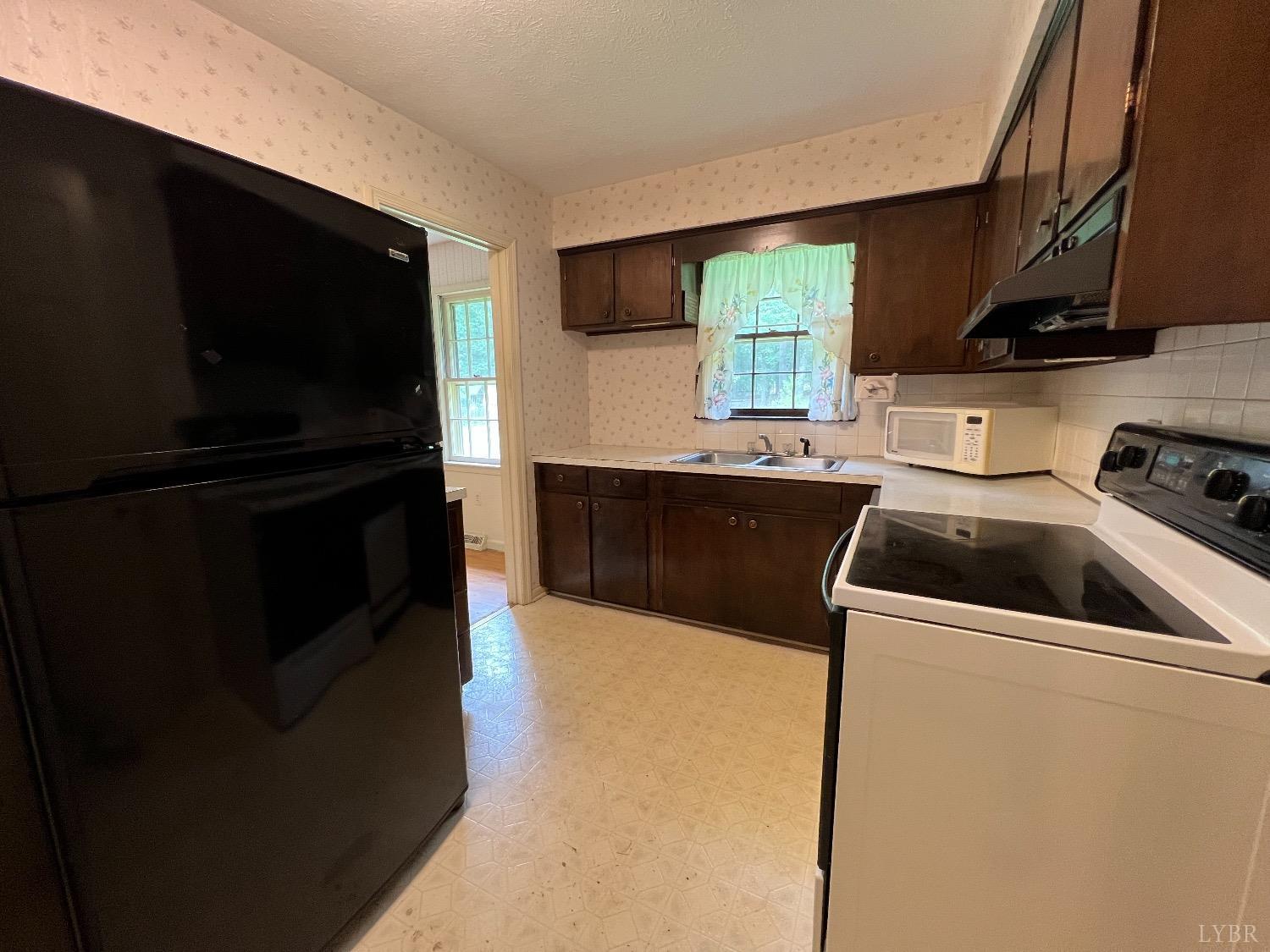 214 Blue Ridge Lane