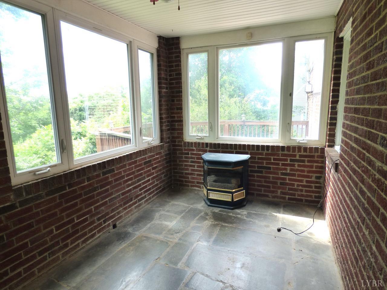 207 Garland Avenue