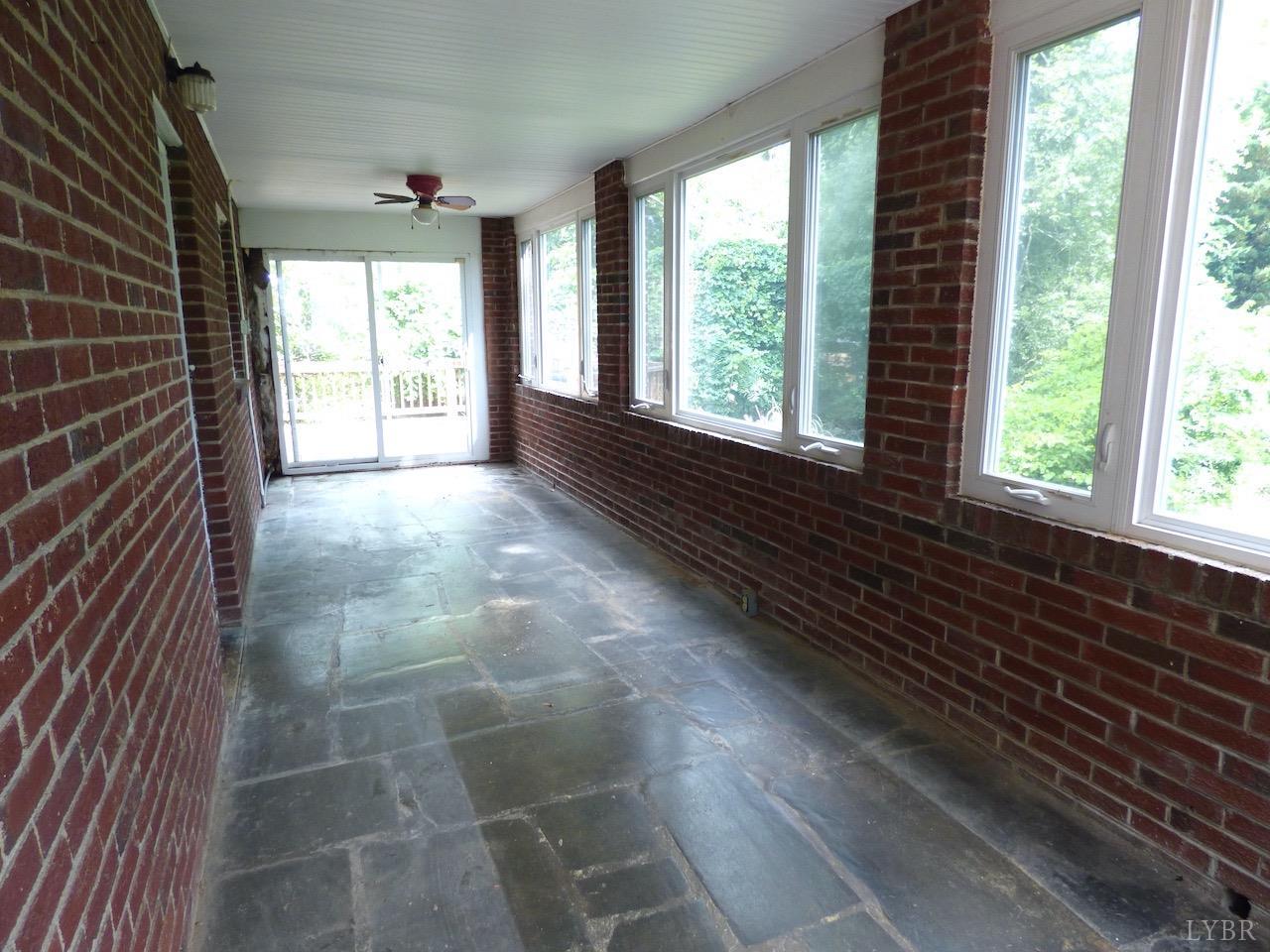 207 Garland Avenue