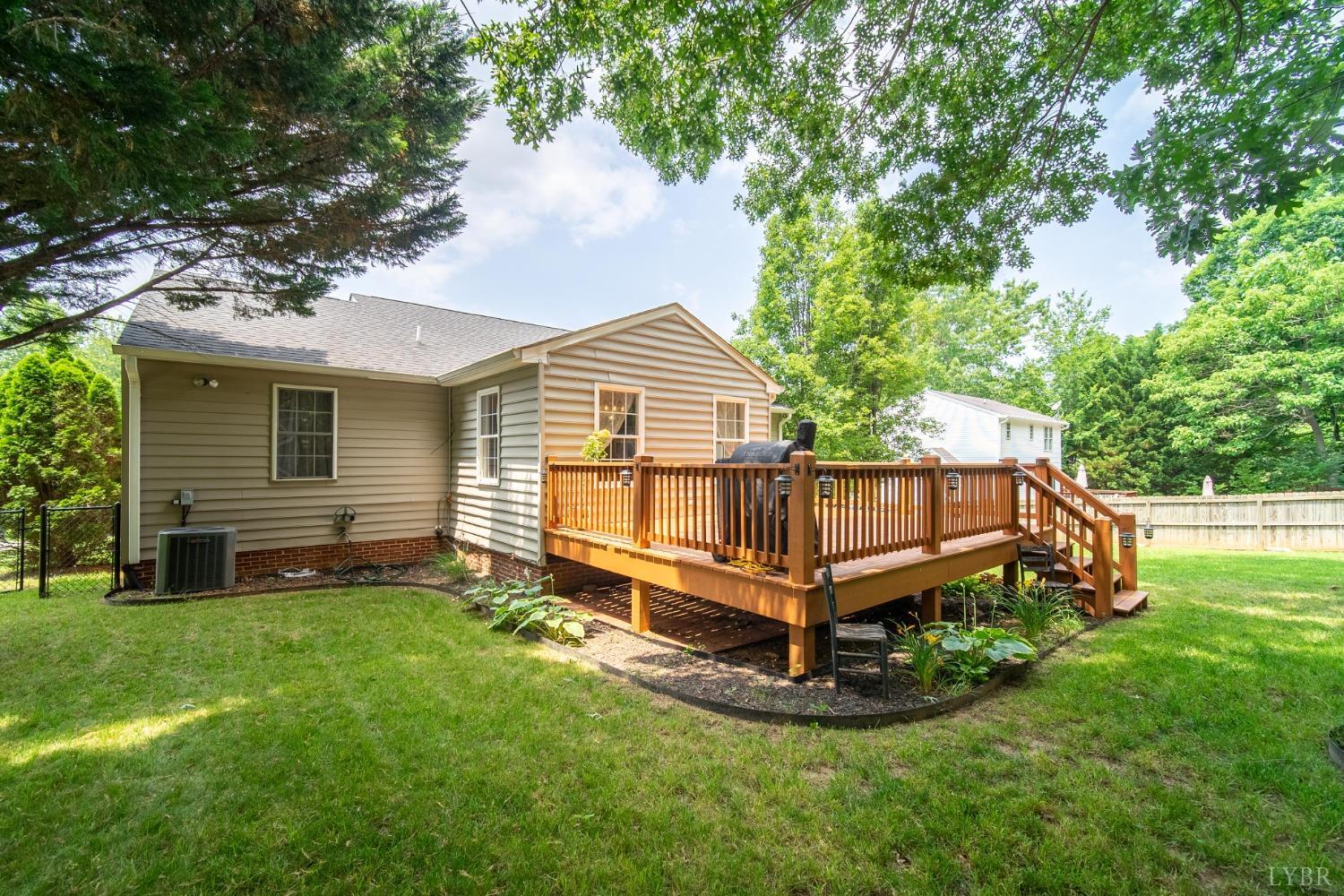 321 Smoketree Lane