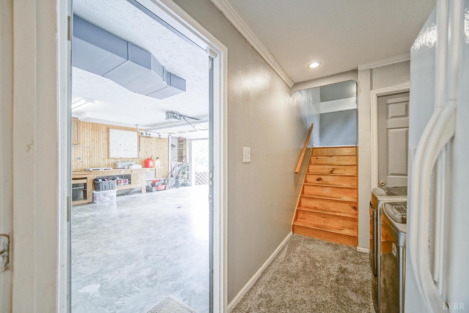 321 Smoketree Lane