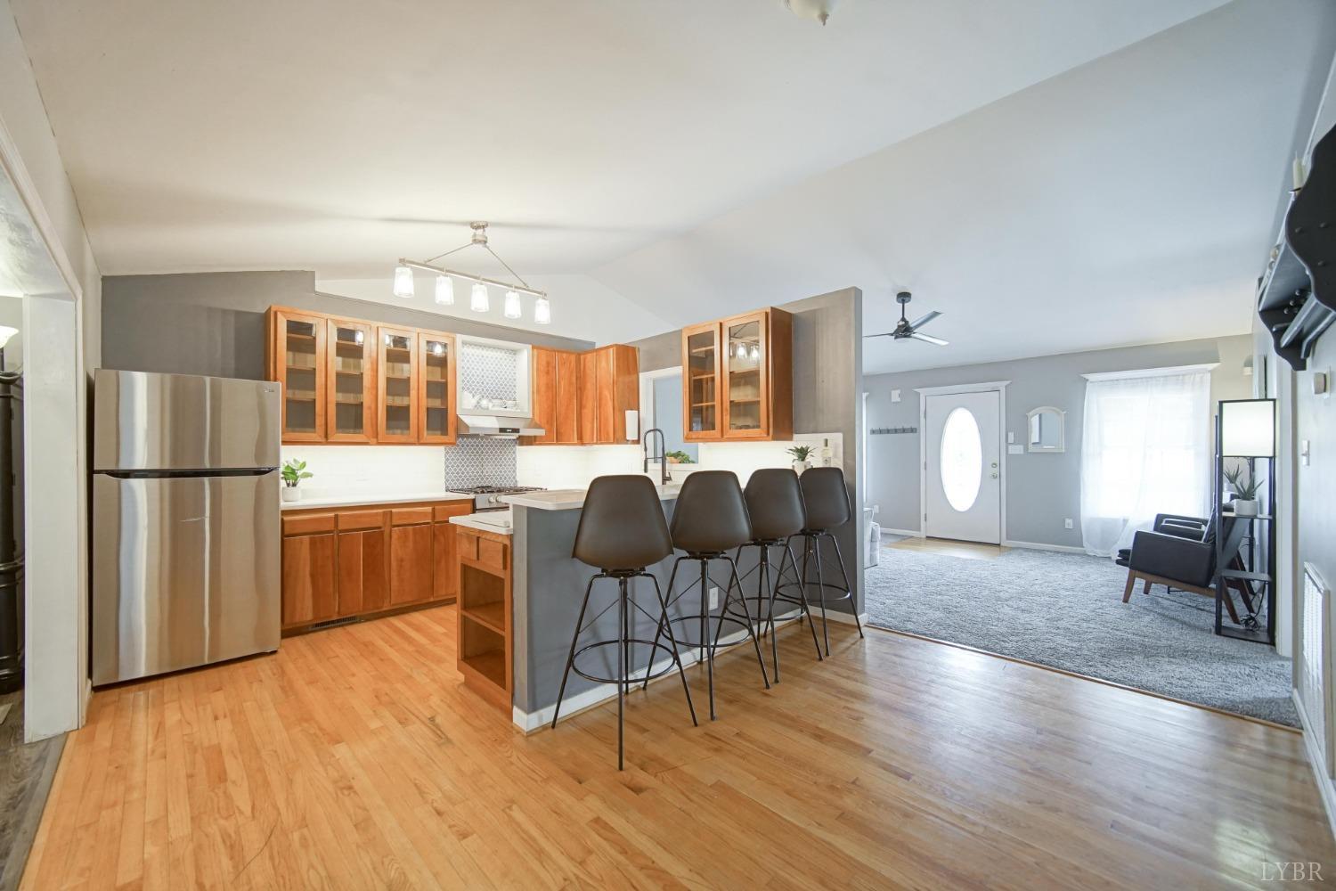 321 Smoketree Lane