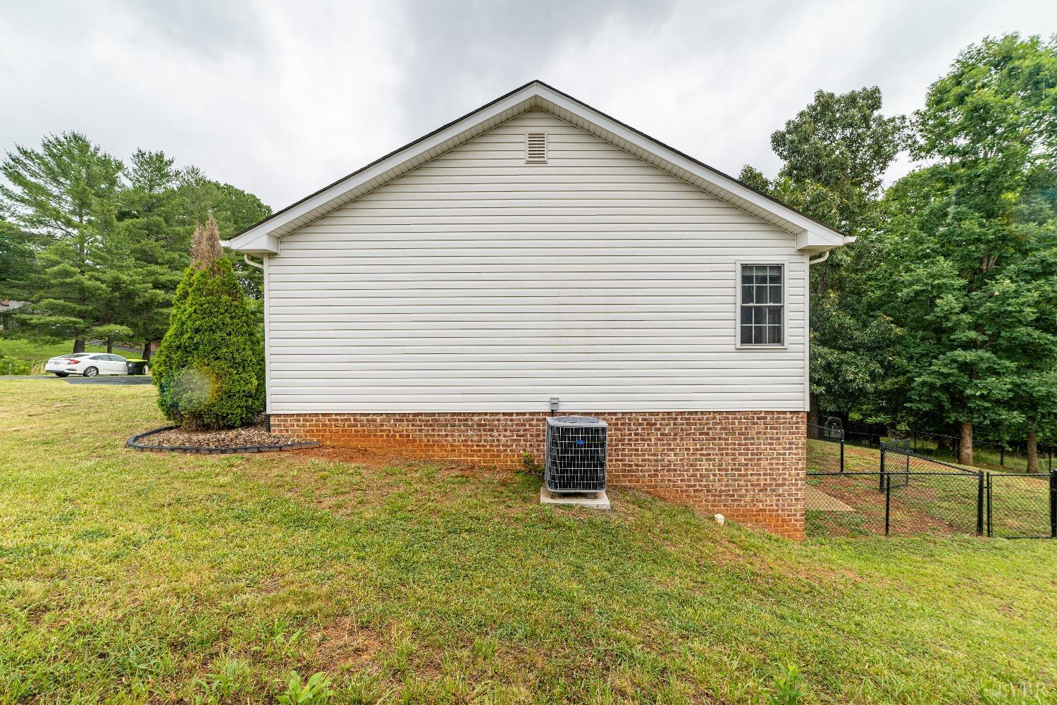 94 Valleyview Drive