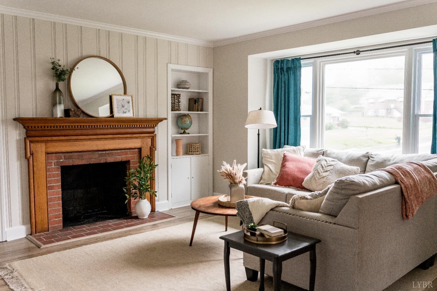 1305 Cherokee Avenue