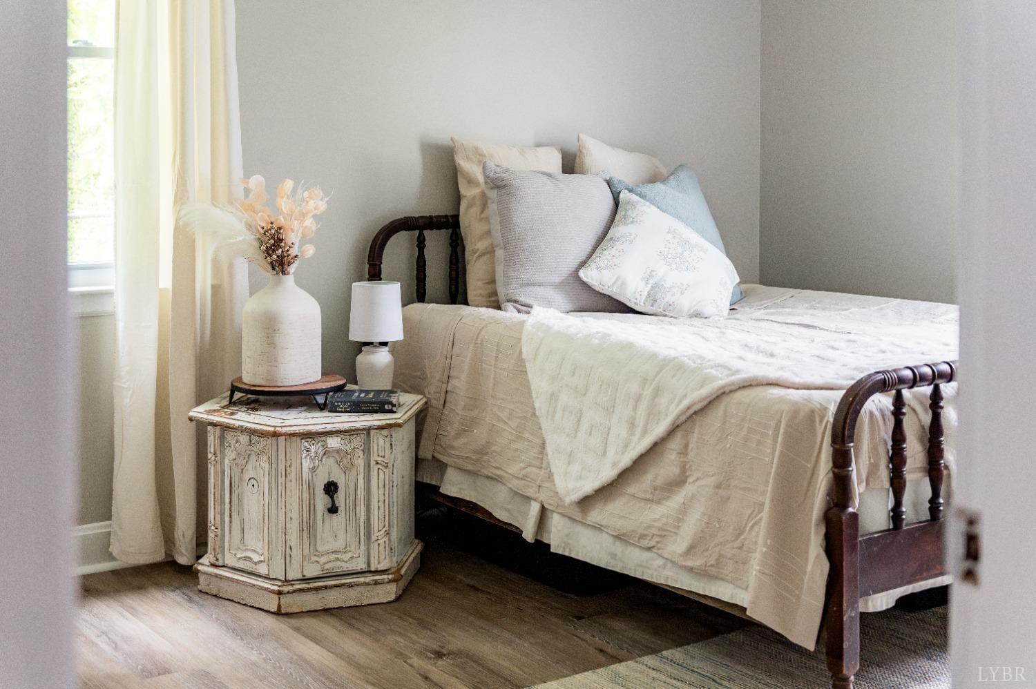 1305 Cherokee Avenue