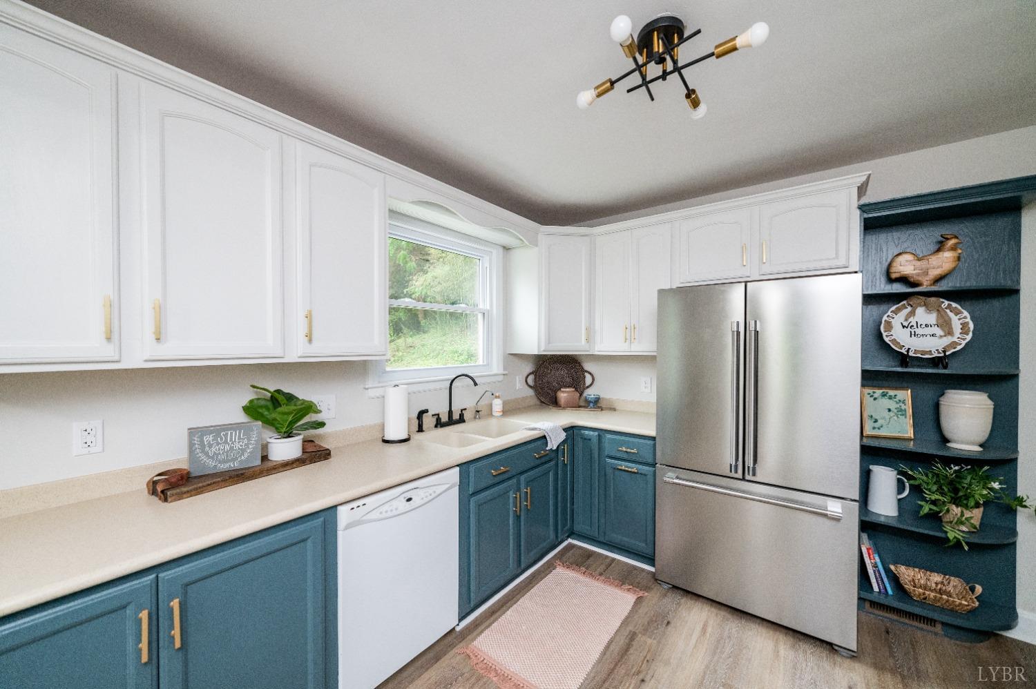 1305 Cherokee Avenue