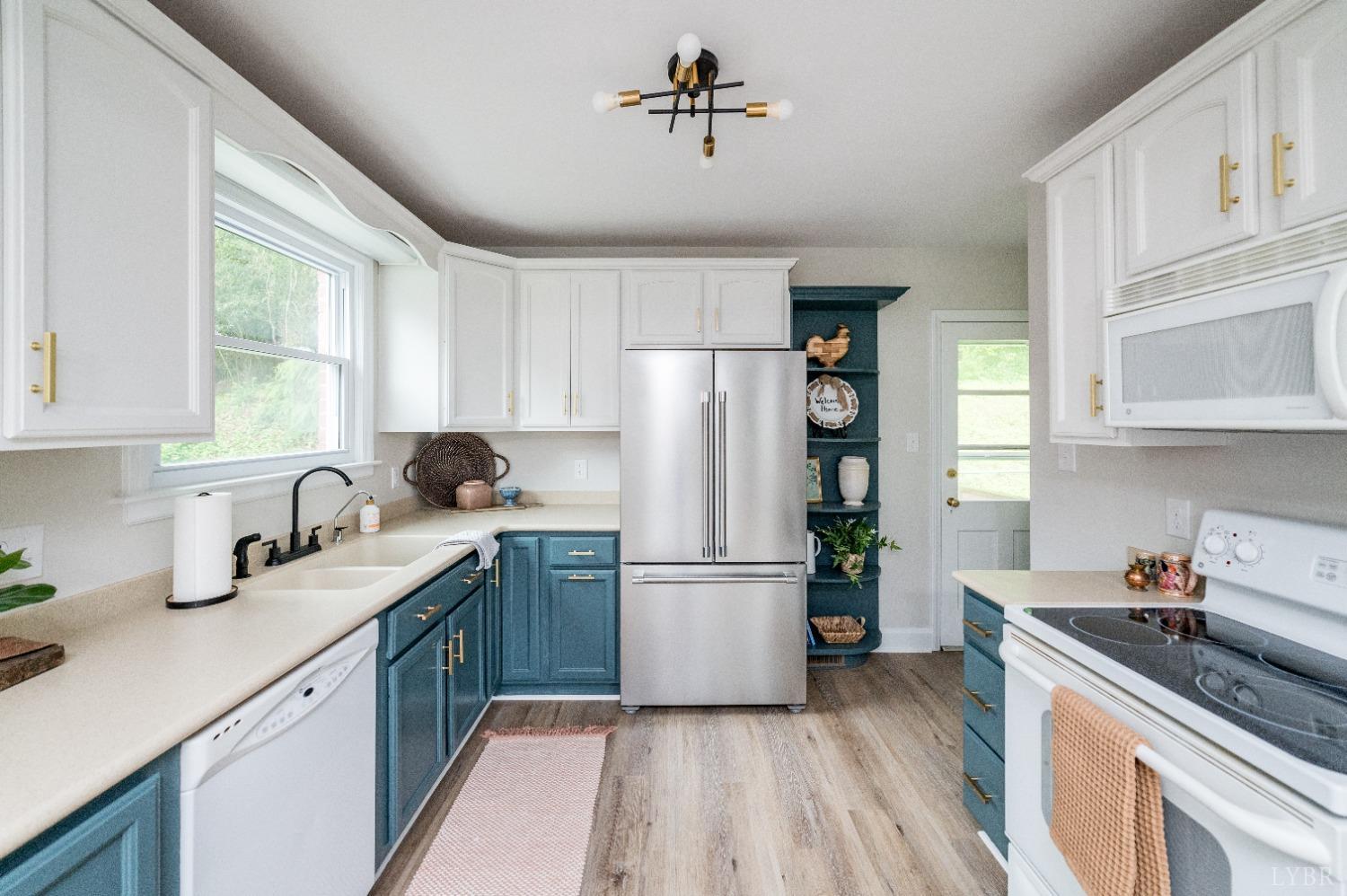 1305 Cherokee Avenue