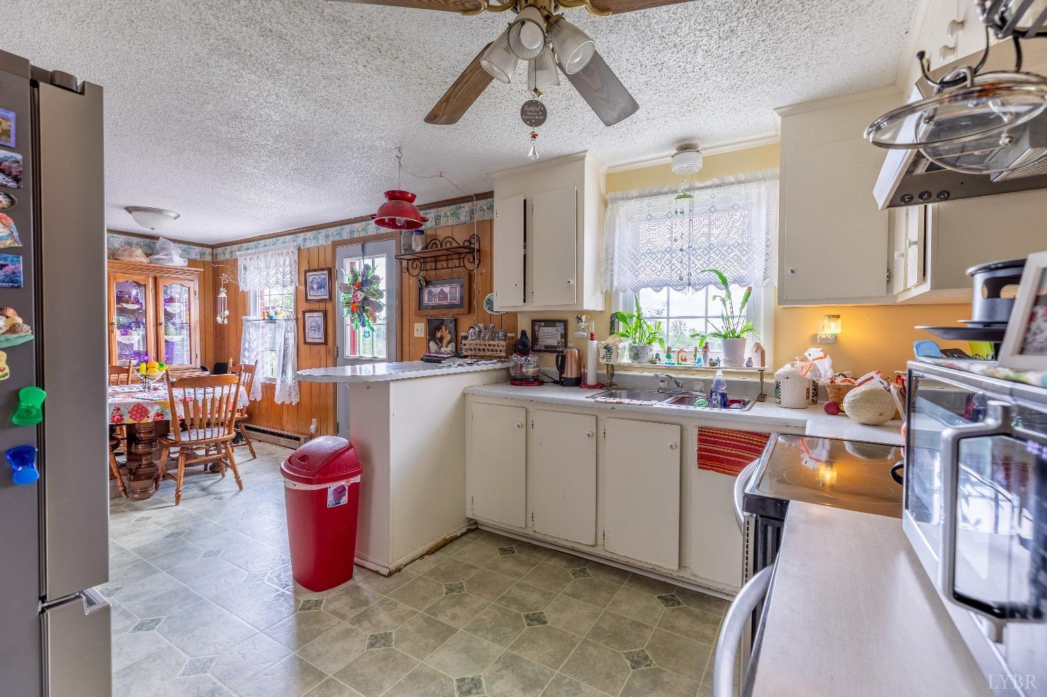 989 Pigeon Run Road