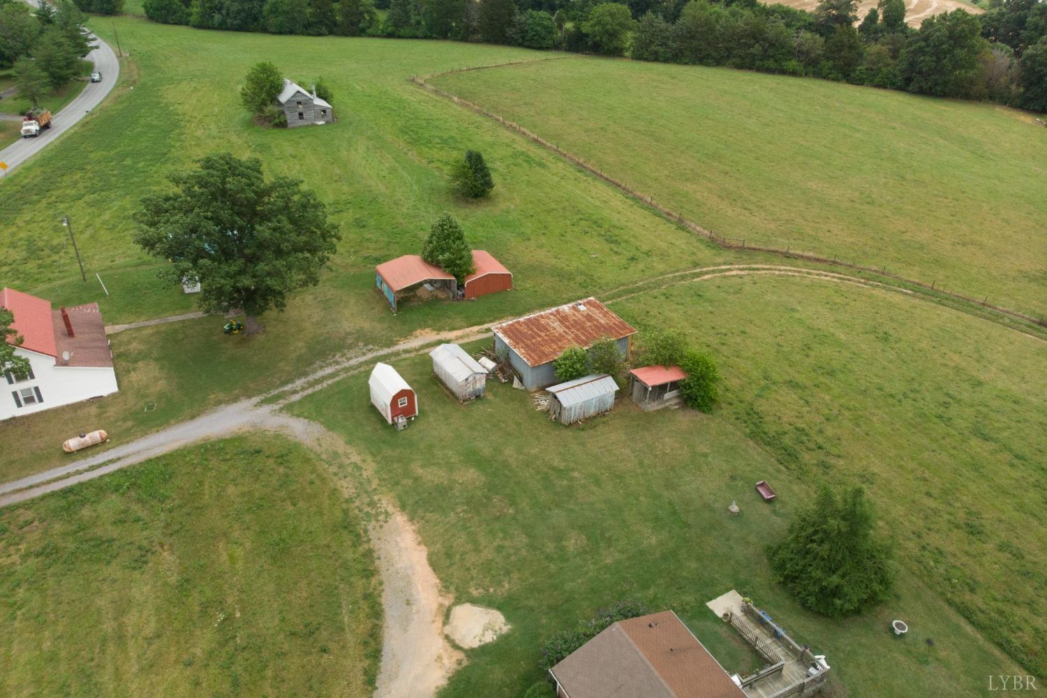 989 Pigeon Run Road