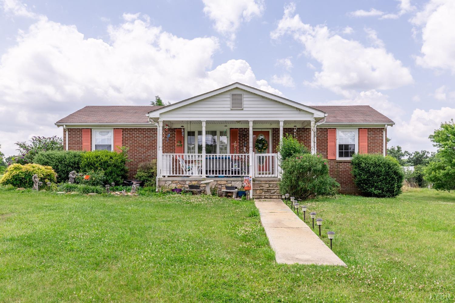 989 Pigeon Run Road