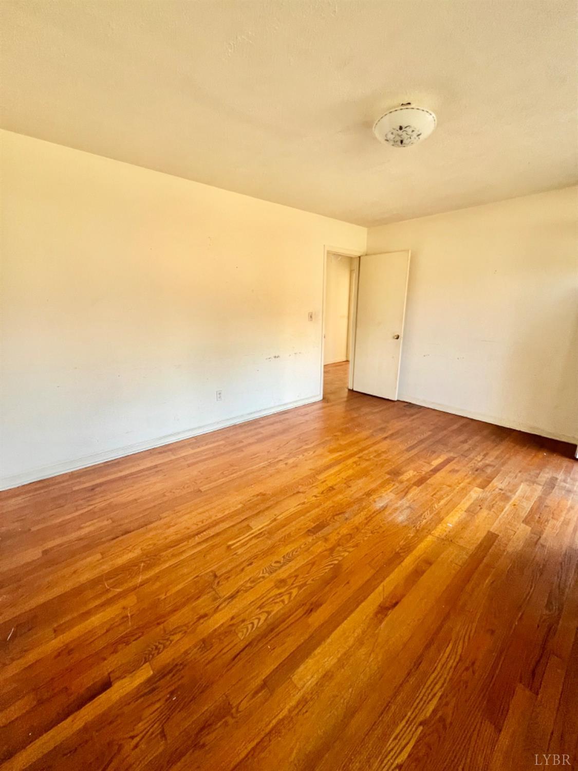 519 W E Monitor Road