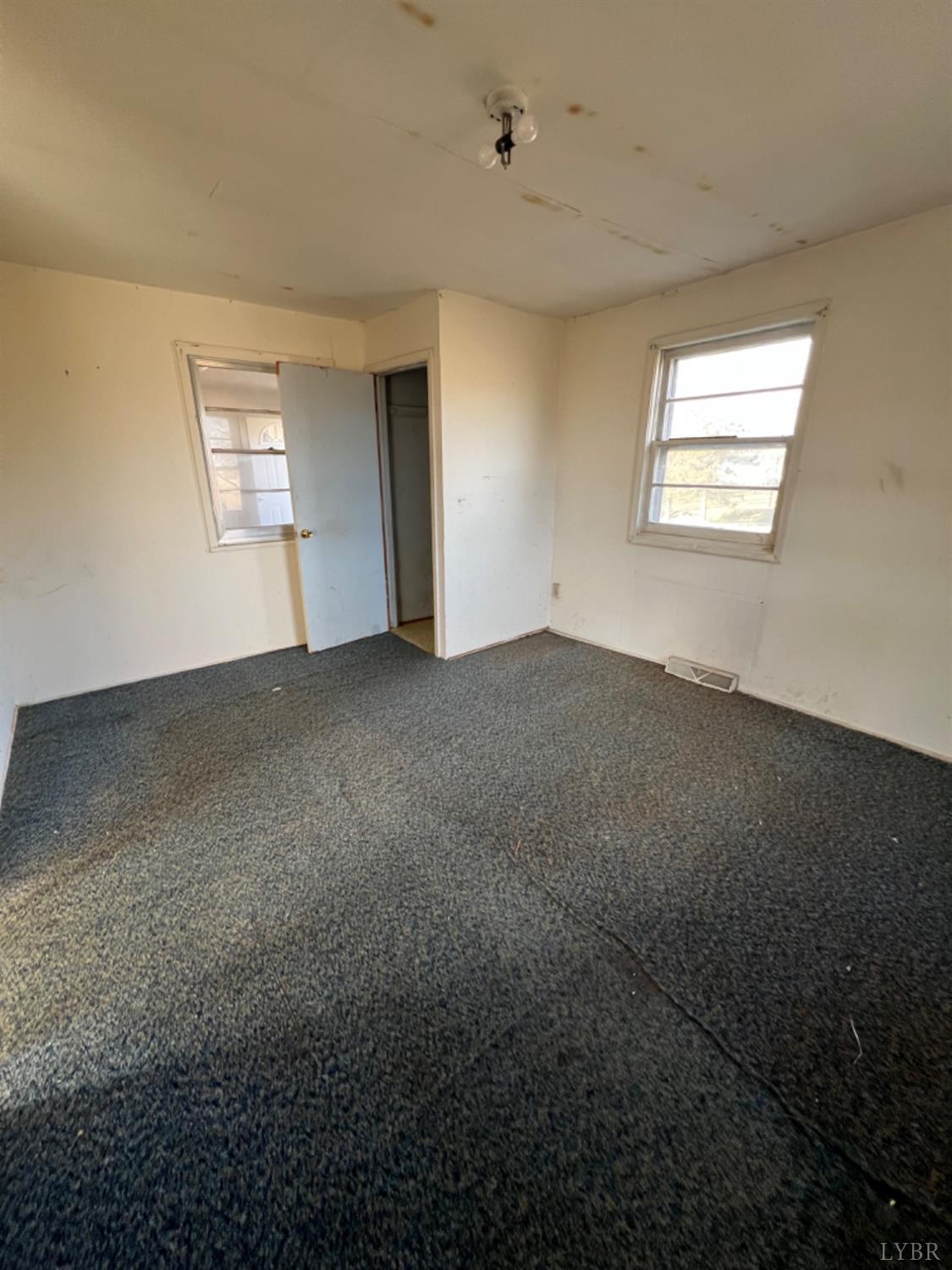 519 W E Monitor Road