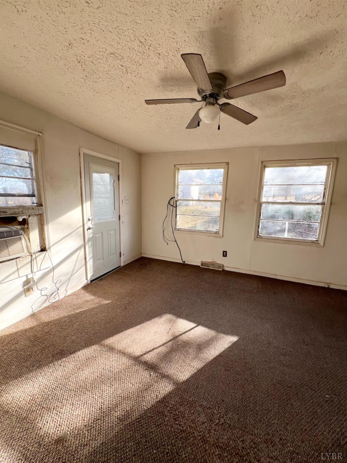 519 W E Monitor Road