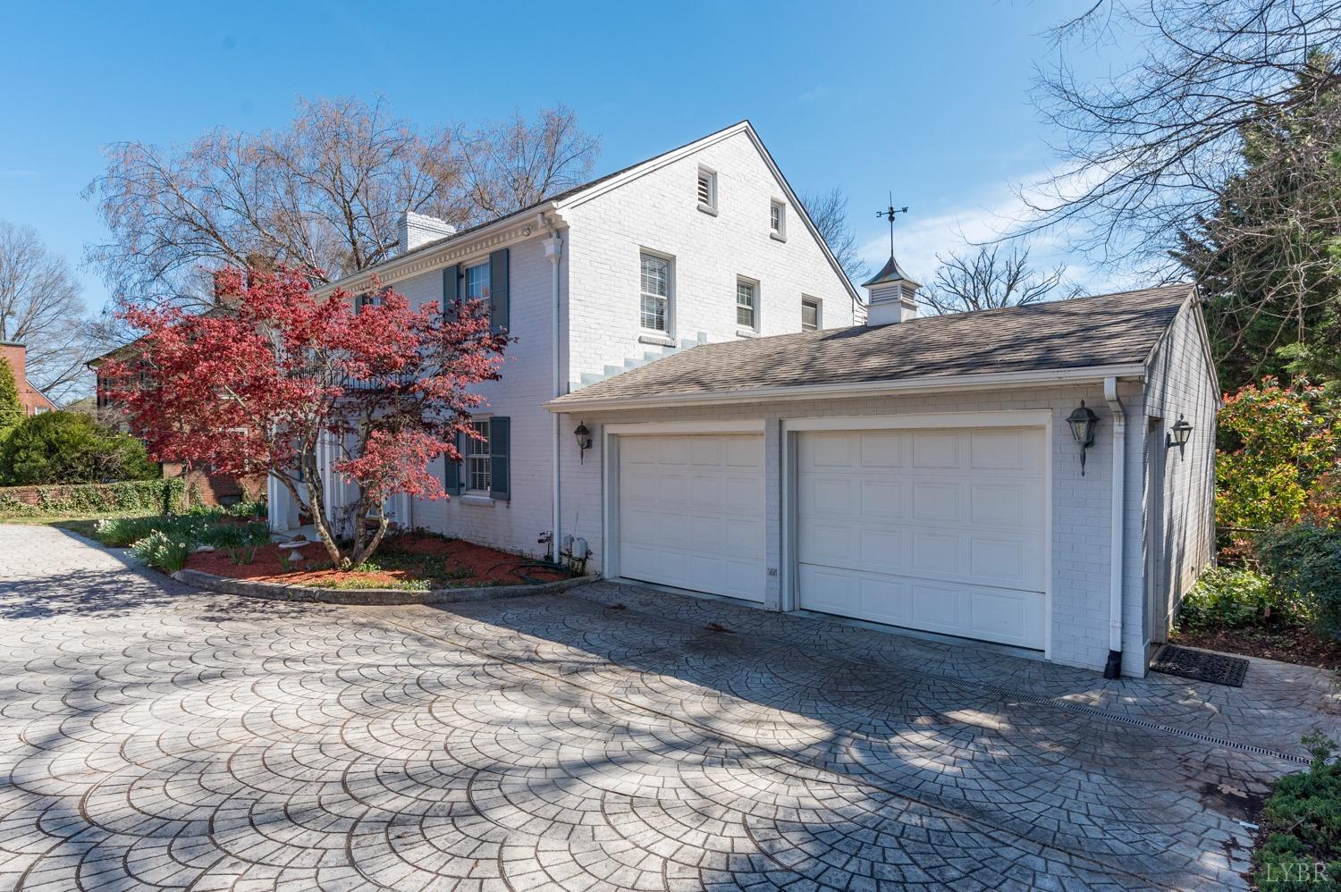 3405 Rivermont Avenue