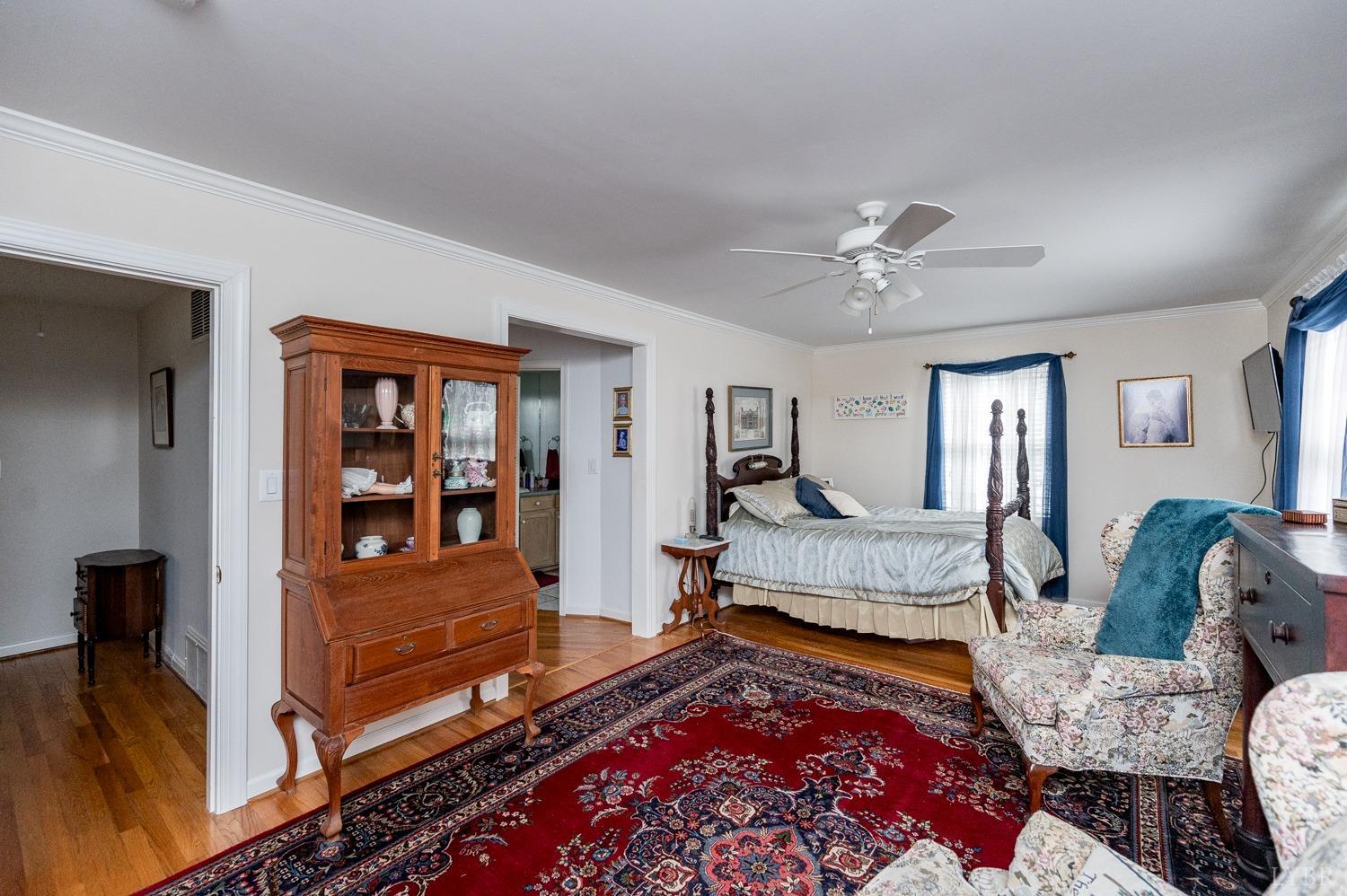 3405 Rivermont Avenue