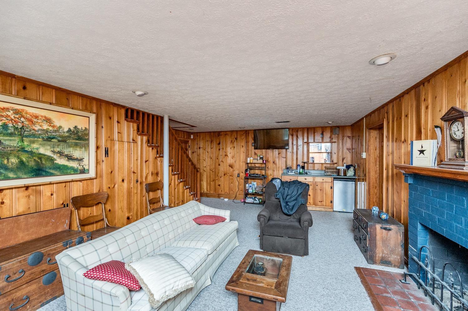 3405 Rivermont Avenue