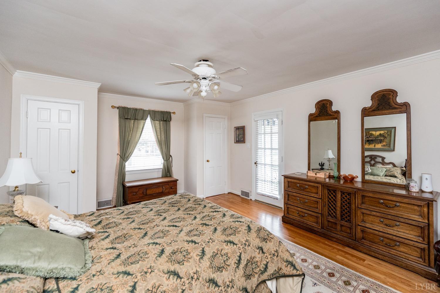 3405 Rivermont Avenue