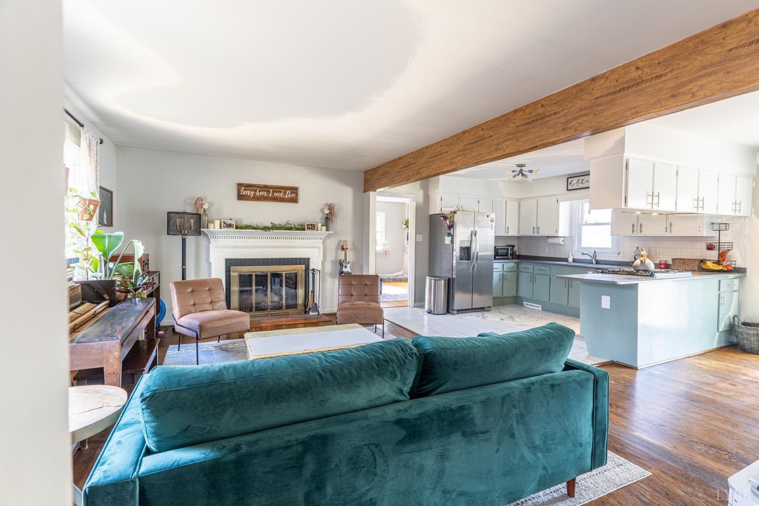 2019 Indian Hill Rd Road