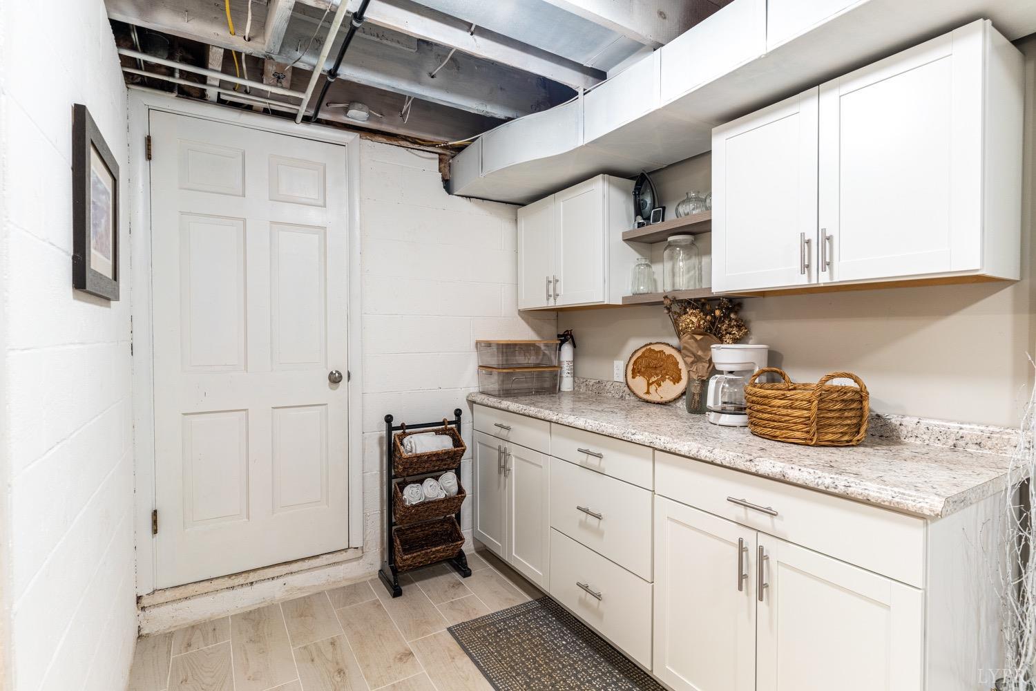 2019 Indian Hill Rd Road