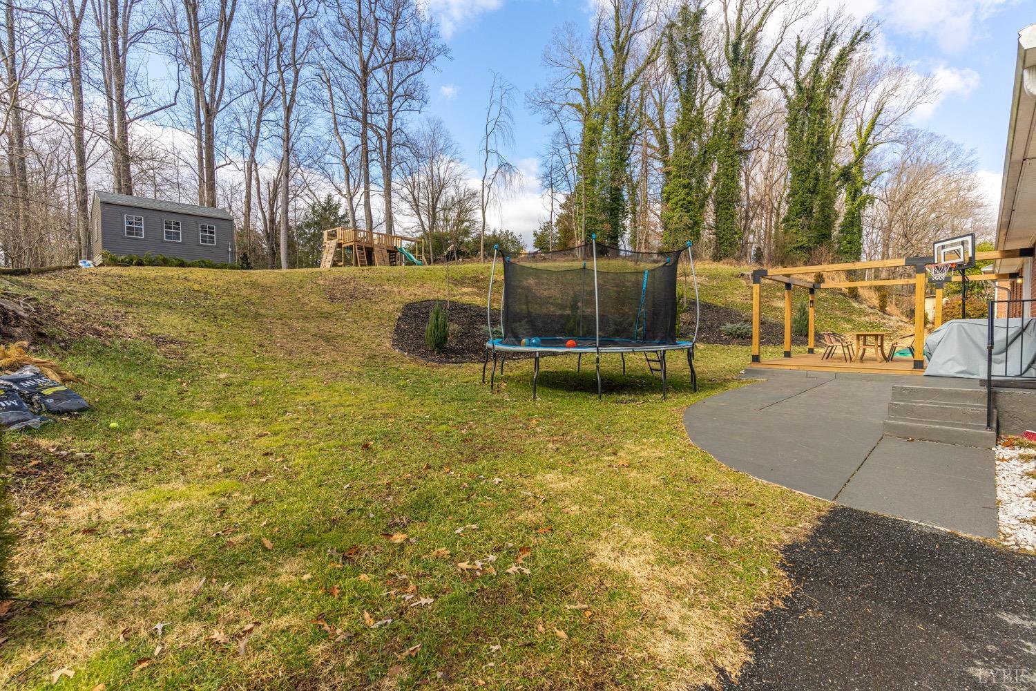 2019 Indian Hill Rd Road