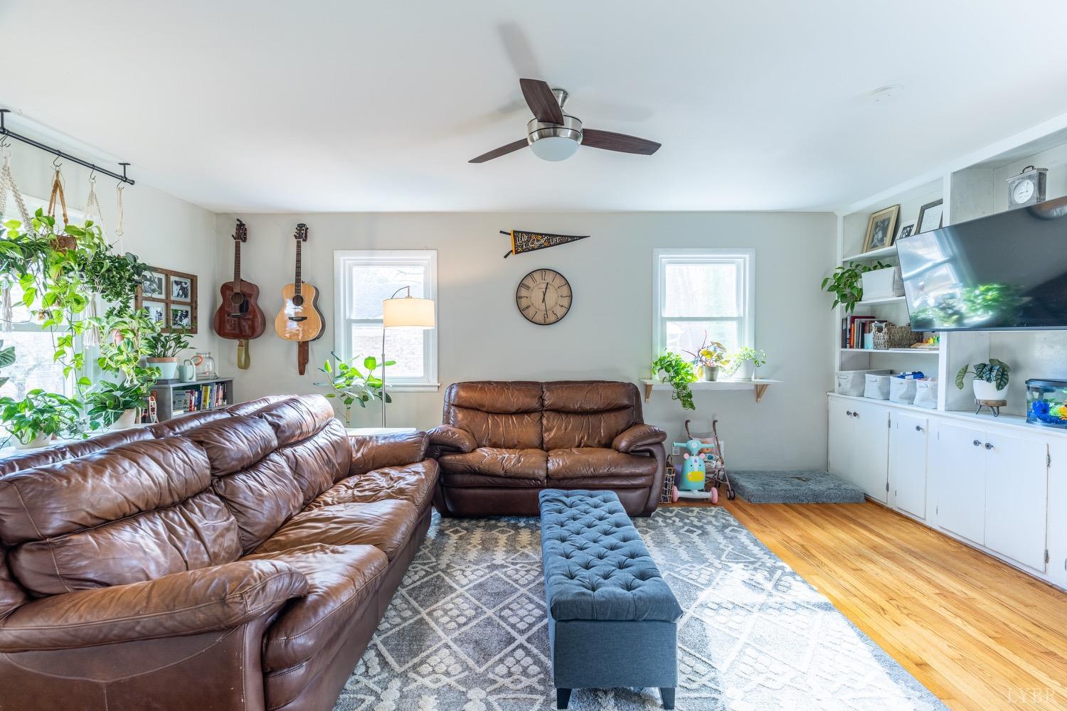 2019 Indian Hill Rd Road